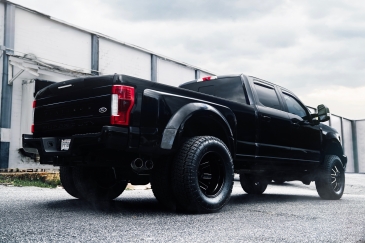 2017+ Ford F-250 & F-350 3" Premium Leveling System